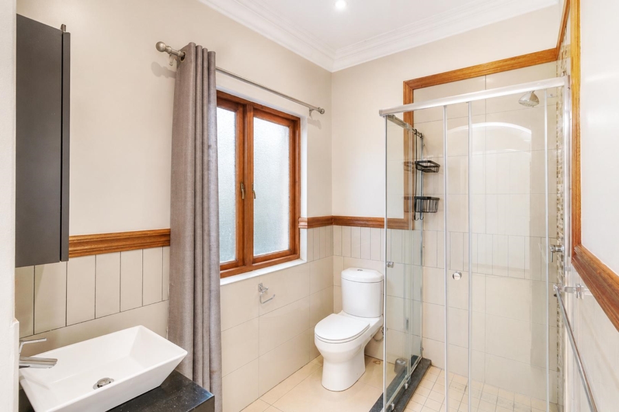 5 Bedroom Property for Sale in Xanadu Eco Park North West
